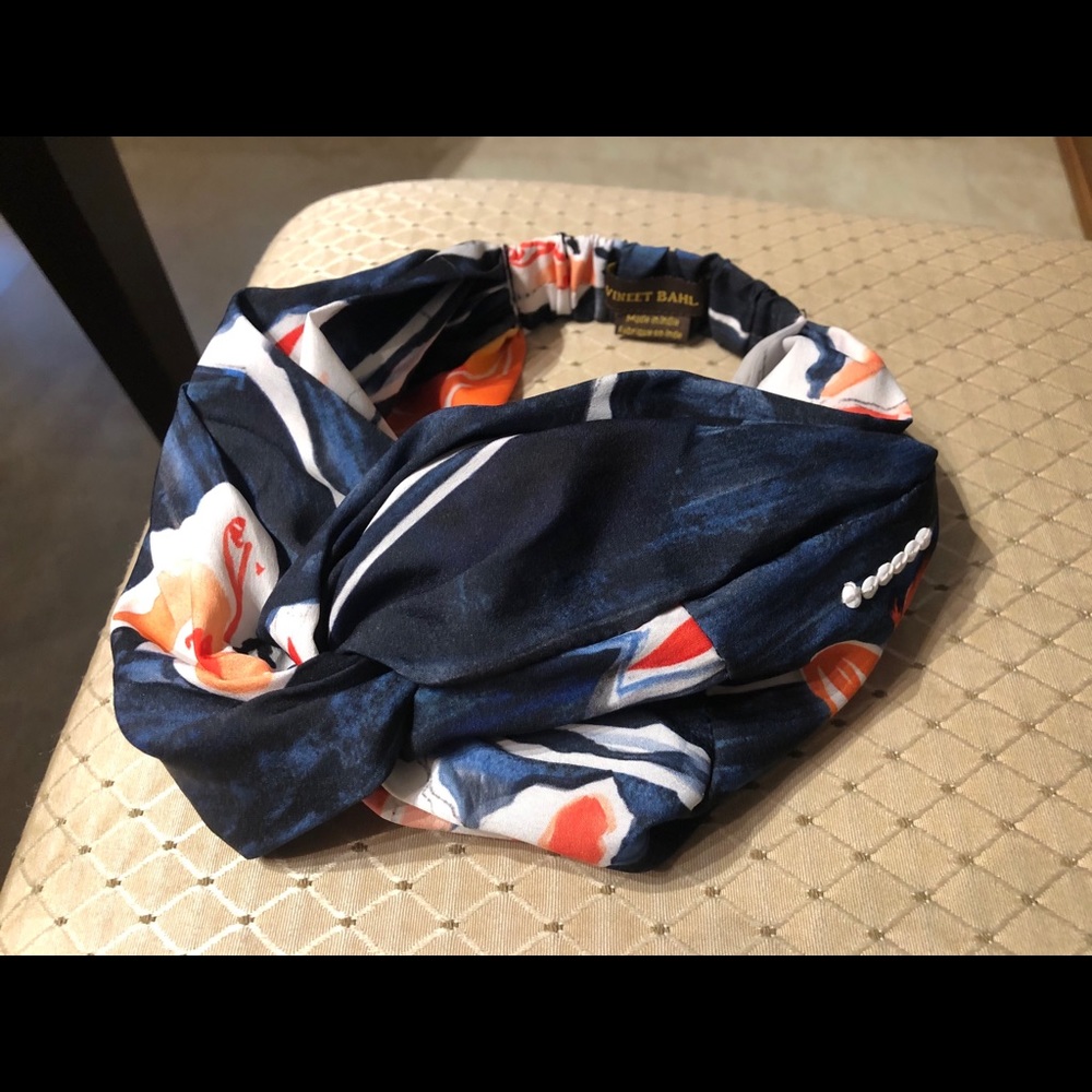 LAST CHANCE! NWOT Anthropologie Headband